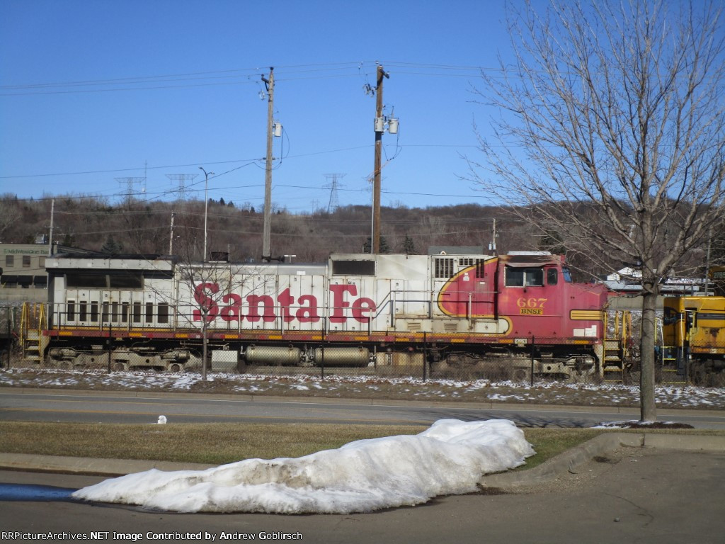 ATSF 667